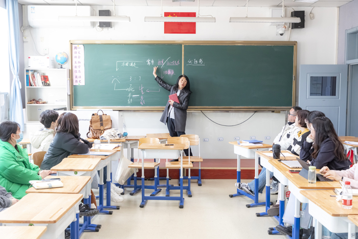 专家点评 2.jpg